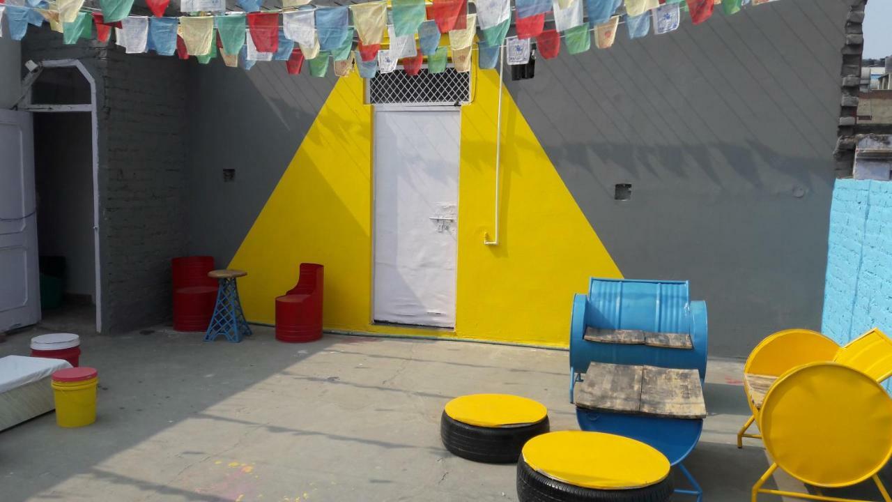 Bunk Hostel Delhi Nova Deli Exterior foto